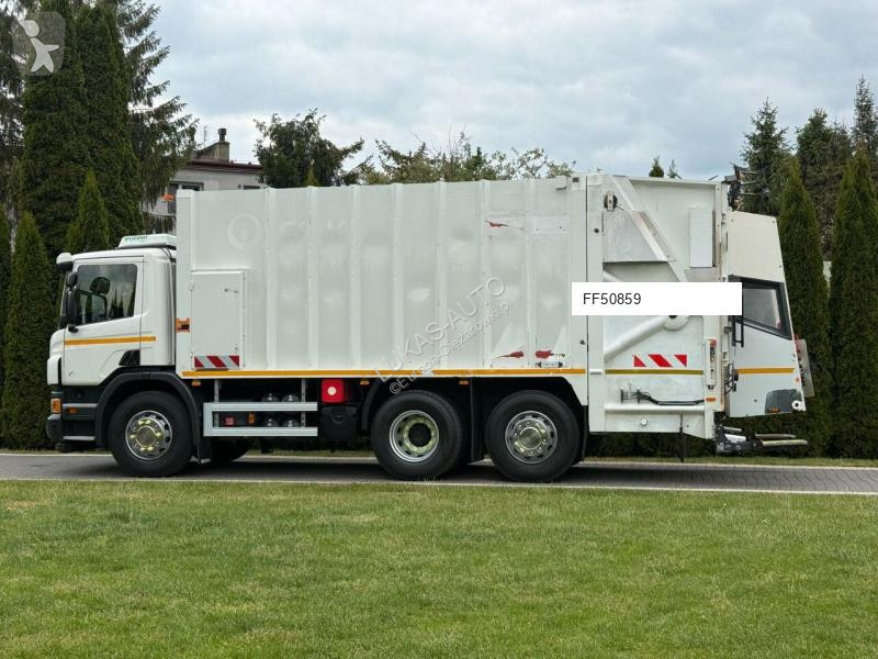 Engin de voirie Scania P280