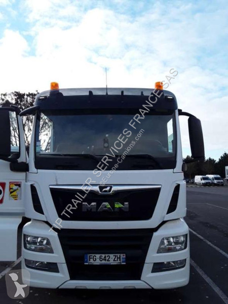 Vägmaskiner MAN Truck Truck Tanker Waste 3 Axles