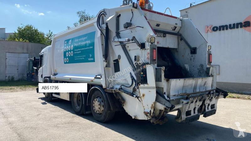 Engin de voirie Scania N3 V 20H25