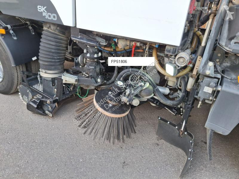 آلة لصيانة الطرق Mercedes SK500