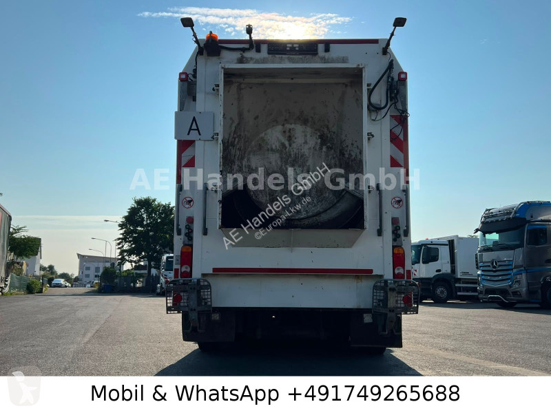 Engin de voirie Mercedes 2532 M ClassicSpace BL...