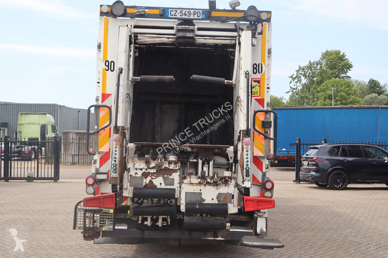 Engin de voirie Scania 320 * EURO5 * 6X2 *