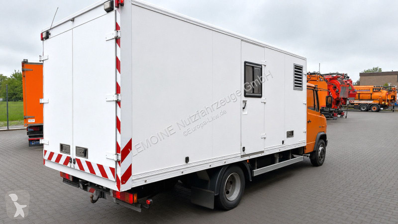 Komunálne vozidlo Mercedes 816 D HD-Spül Kombi...
