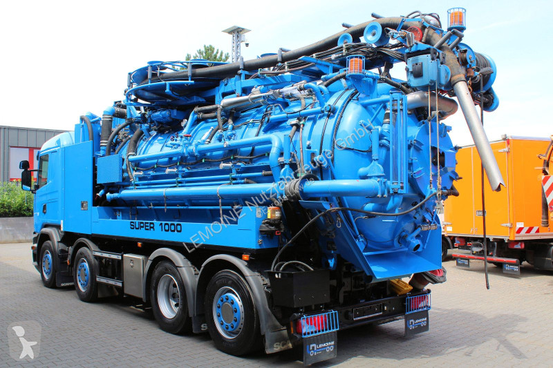 آلة لصيانة الطرق Scania 450 8x2 Wiedemann...