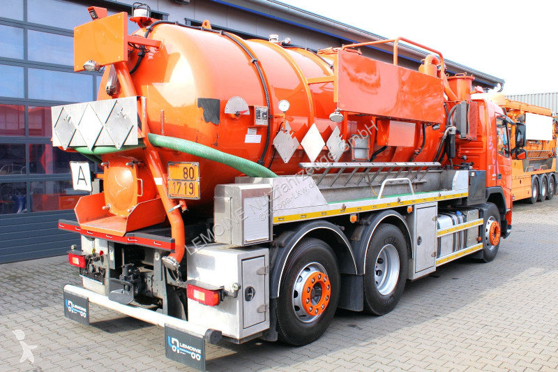 Komunálne vozidlo Volvo 420 EEV 6x2 Kroll 14m³...