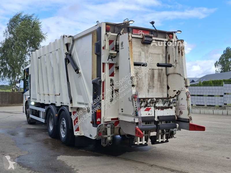 آلة لصيانة الطرق Mercedes press 522 Zoeller