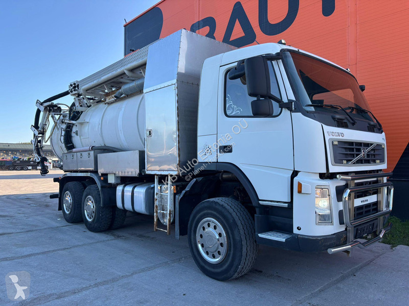 Gemeentevoertuig Volvo 300 6x6 WASTE 4 + CLEAN...