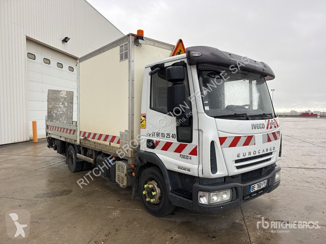 Véhicule utilitaire Iveco 100E18