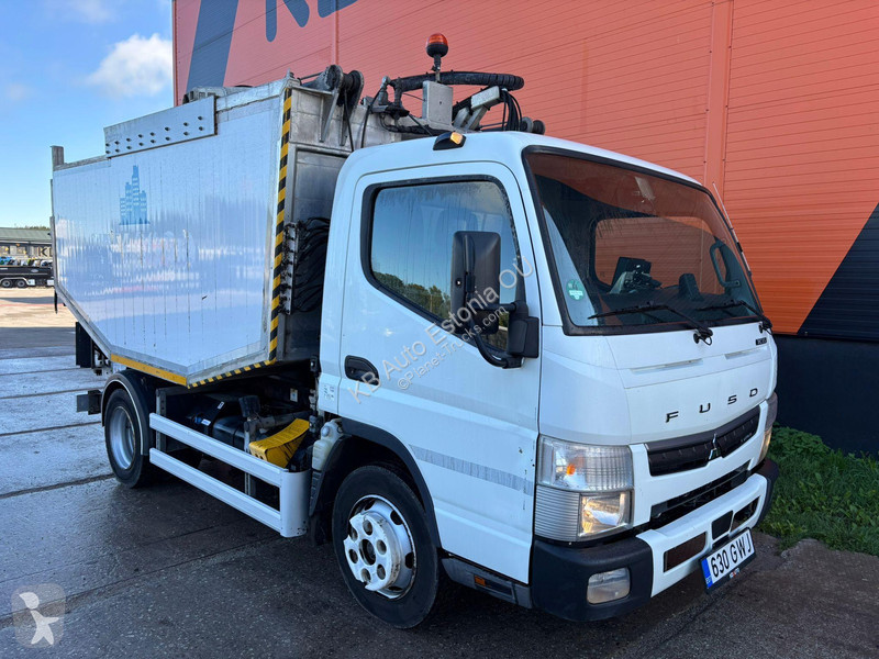 Vehículo de limpieza viaria Mitsubishi Fuso...