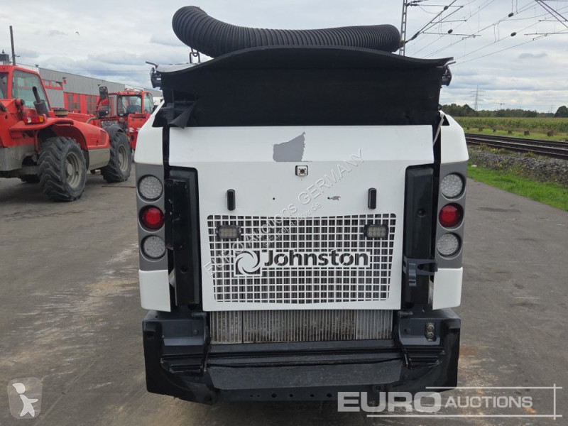 Коммунальная техника  Johnston