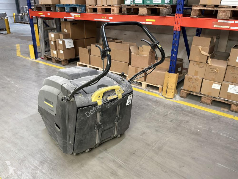 Vehículo de limpieza viaria Kärcher KM 75/40 W