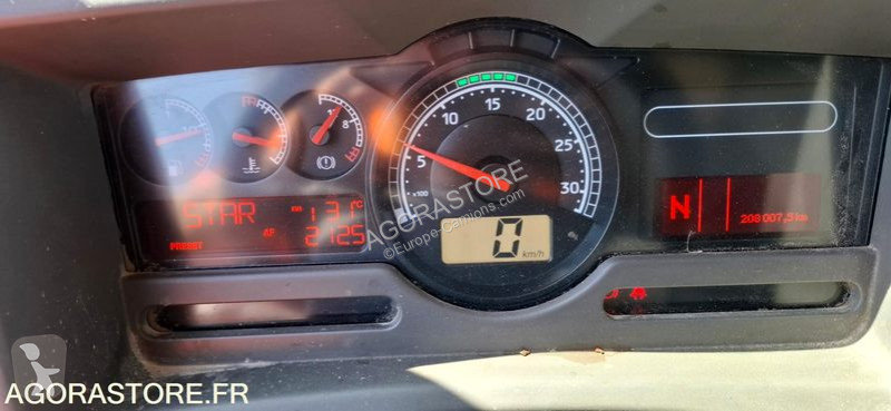 Vehículo de limpieza viaria Renault PREMIUM