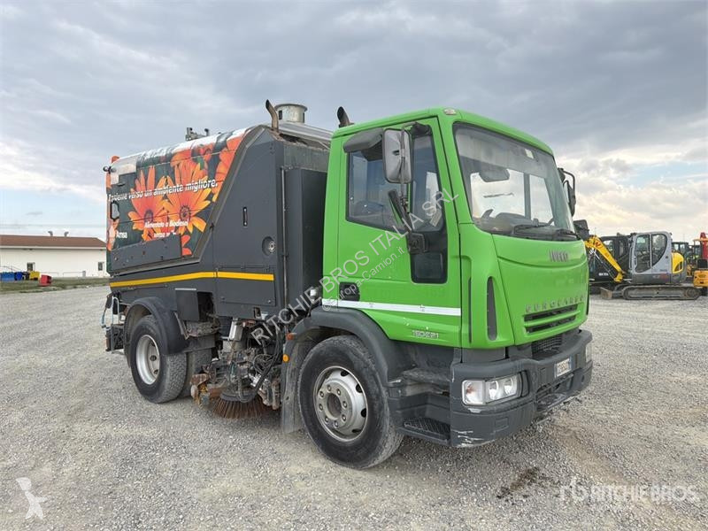 Vägmaskiner Iveco Schmidt SK650/59-1-033 on...
