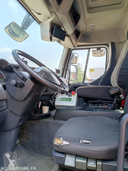 Коммунальная техника  Renault PREMIUM
