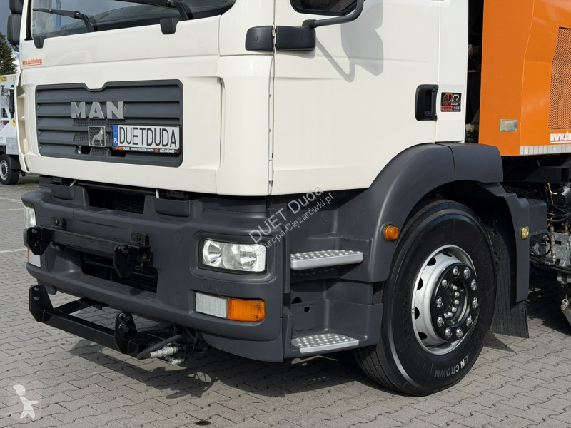 Коммунальная техника  MAN TGM 18.240 E5...