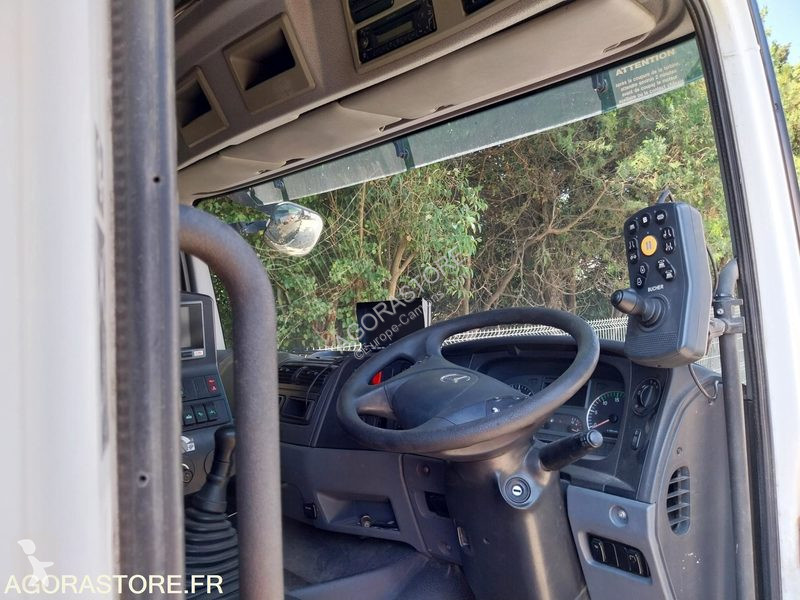 Vägmaskiner Mercedes ATEGO