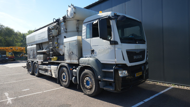 Vägmaskiner MAN 41.400 8x4 KOKS MegaVac 800/304...