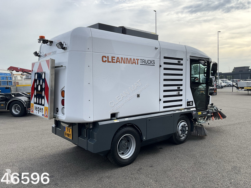 Gemeentevoertuig Ravo 540 Euro 6 with 3-rd brush