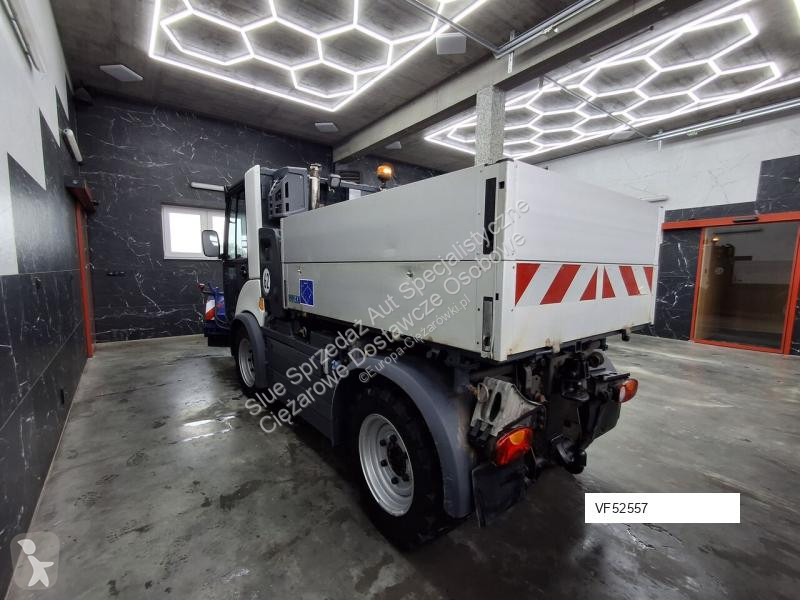 Vehículo de limpieza viaria Multicar M29