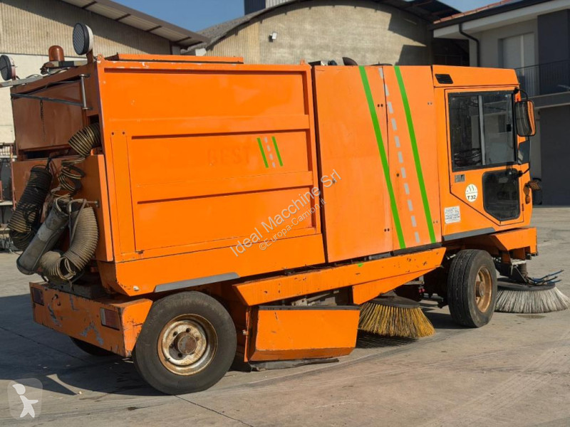 Gavia 450 road network trucks