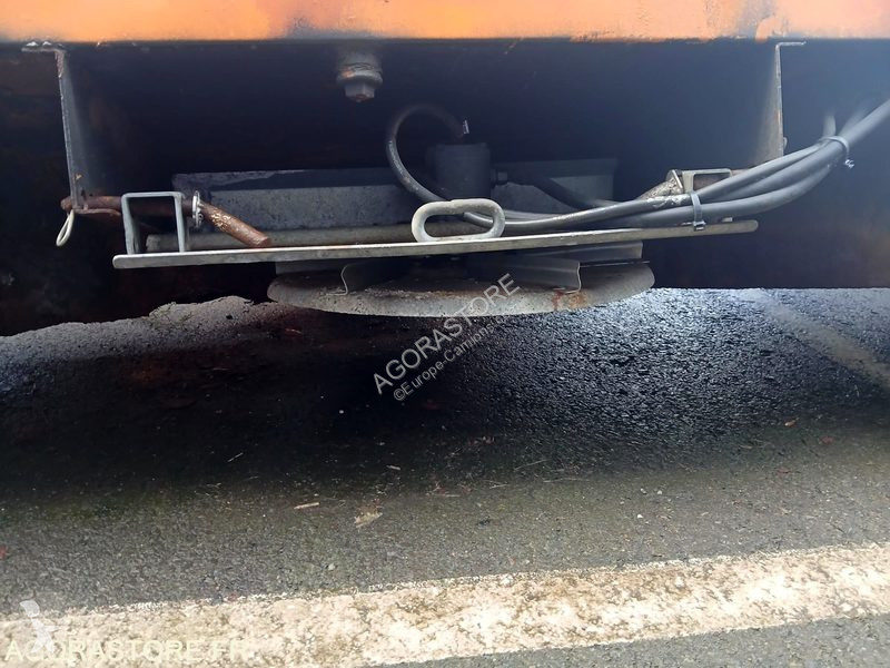 Acometis  road network trucks