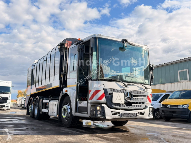 آلة لصيانة الطرق Mercedes 2630 LowEntry LL FAUN...