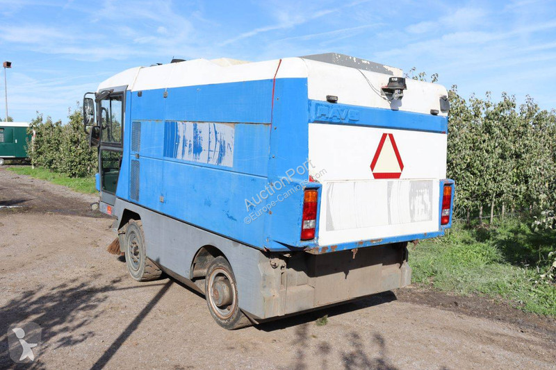 Ravo 530 ST road network trucks