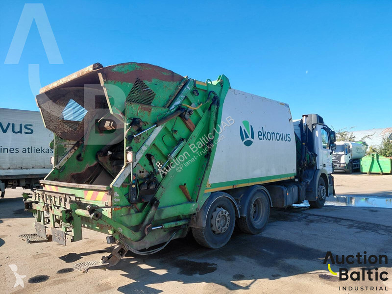 Mercedes 2532 road network trucks