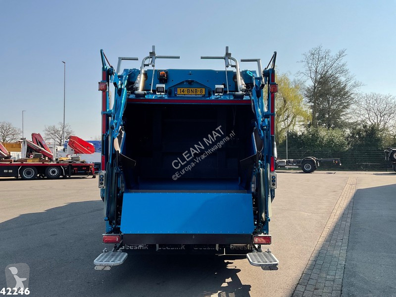 Gemeentevoertuig DAF FAG  340 Geesink 20m3...