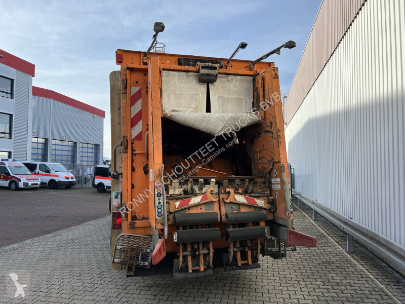 آلة لصيانة الطرق Mercedes Econic 2633 L 6x2/4...