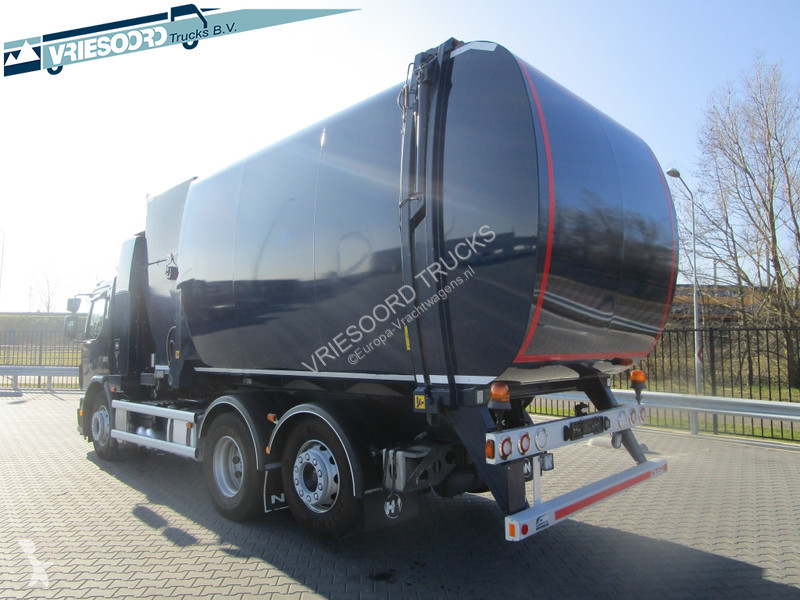 Utilaje pentru drumuri Volvo S 300 62R HYbride