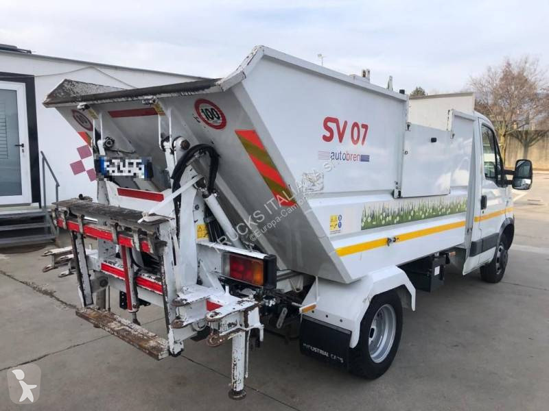 Silniční stroje Iveco