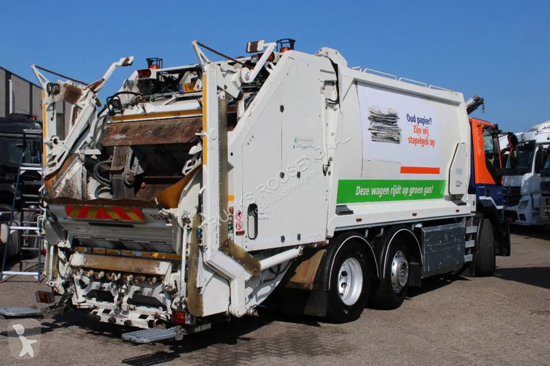 Silniční stroje Iveco 270 CNG + GARBAGE + EURO...