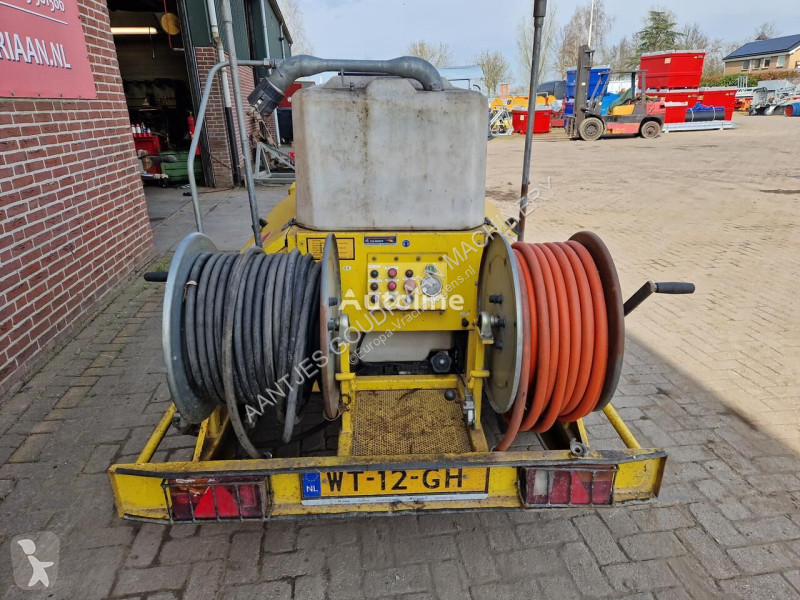 Gemeentevoertuig  ROM400