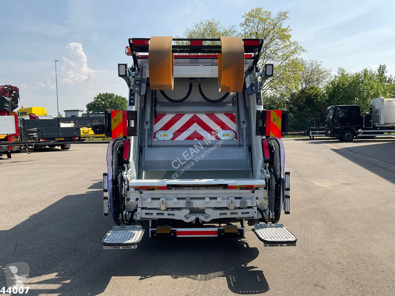 Silniční stroje Fuso Terberg RosRoca 7m³