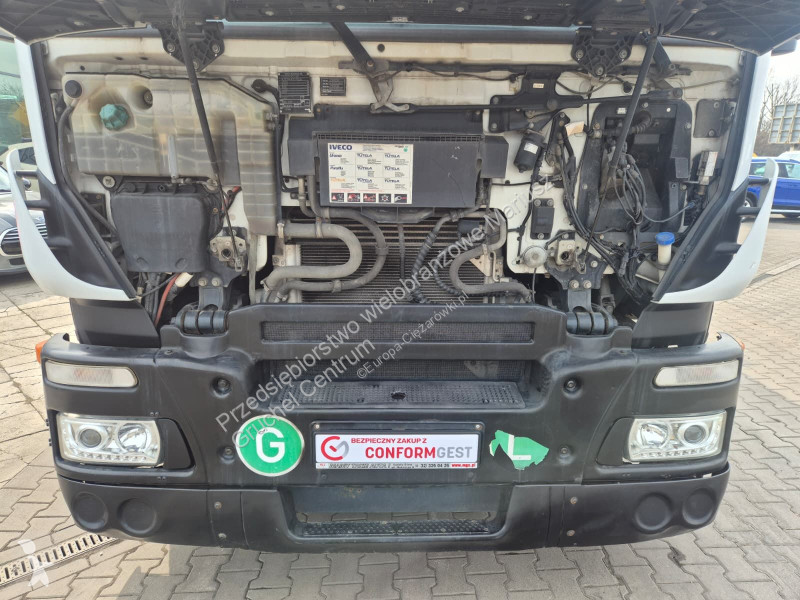 آلة لصيانة الطرق Iveco Stralis 330 EEV / NO...