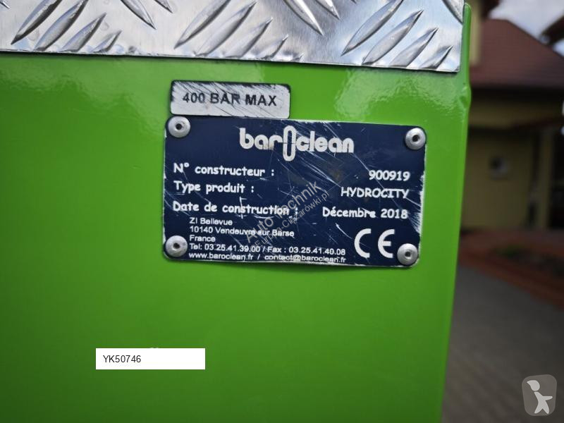 آلة لصيانة الطرق Ford BAROCLEAN