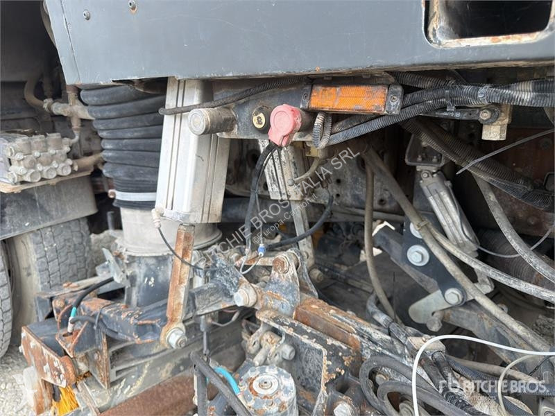 Vägmaskiner Iveco Schmidt SK650/59-1-033 on...