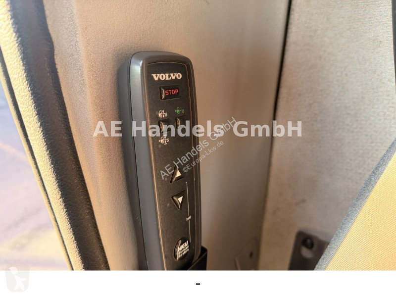 Útfenntartó-és-karbantartógép Volvo B3C BL Saug...