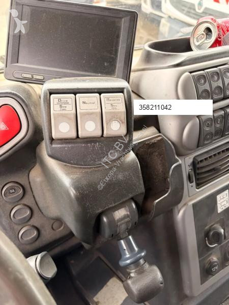 Útfenntartó-és-karbantartógép Iveco 310 6X2 TOP...