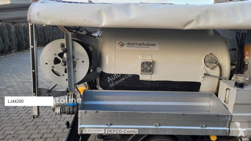 Silniční stroje Nissan Defco Combi 3,5t