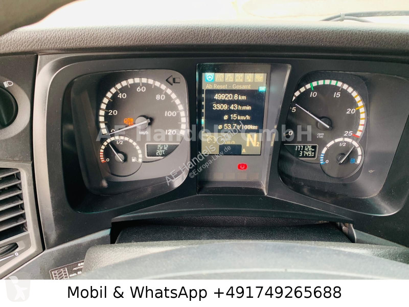 آلة لصيانة الطرق Mercedes 2533 M ClassicSpace...