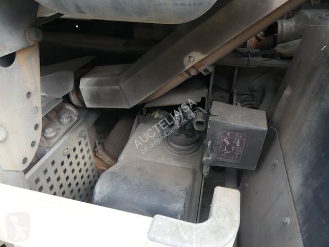Vehículo de limpieza viaria Renault D19