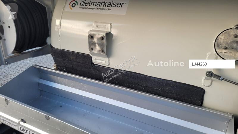 Silniční stroje Nissan Defco Combi 3,5t