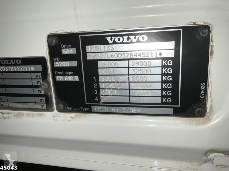 Engin de voirie Volvo 340 6x4 7m³ Combi...