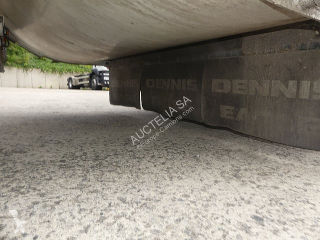 Vehículo de limpieza viaria Renault D19