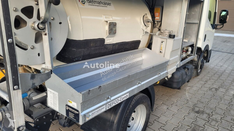 Silniční stroje Nissan Defco Combi 3,5t