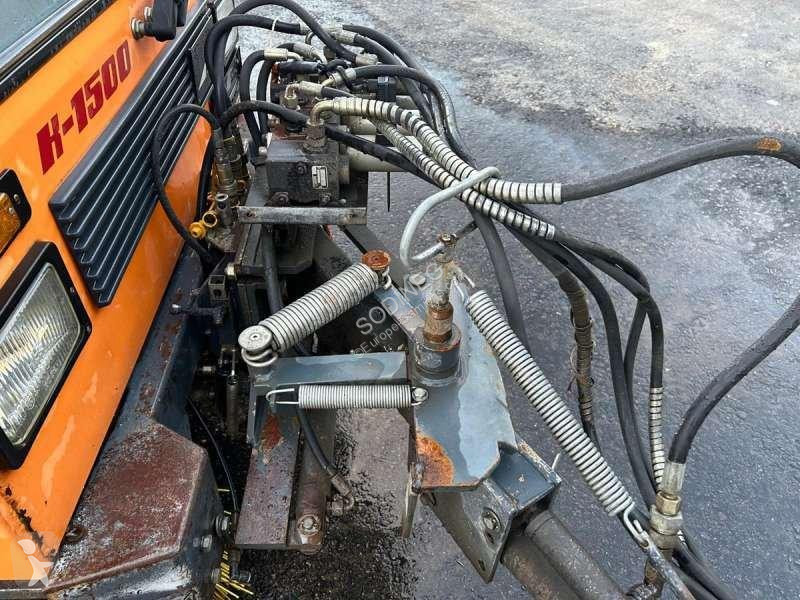 آلة لصيانة الطرق Rolba  K1500 CITY CAT