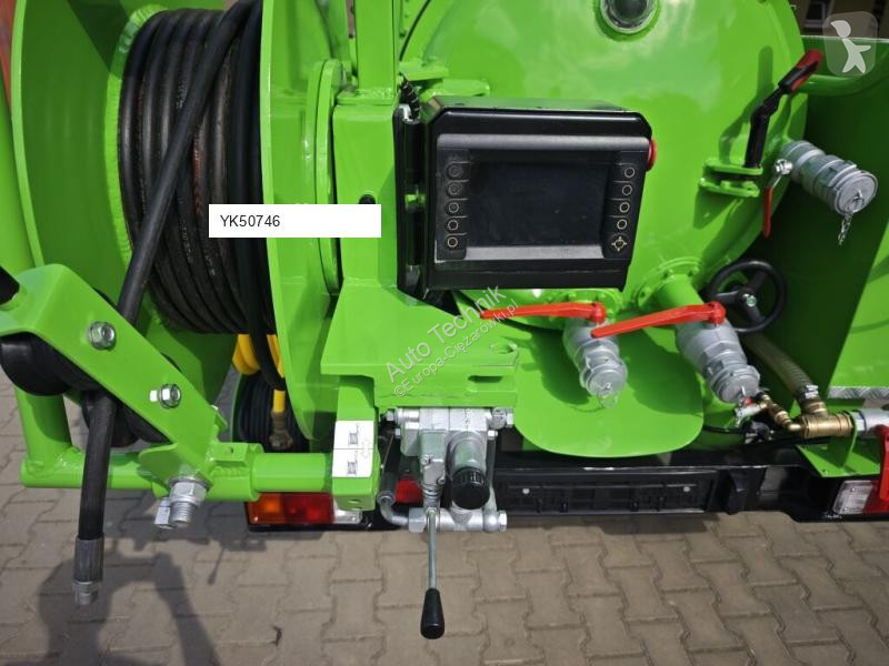 آلة لصيانة الطرق Ford BAROCLEAN