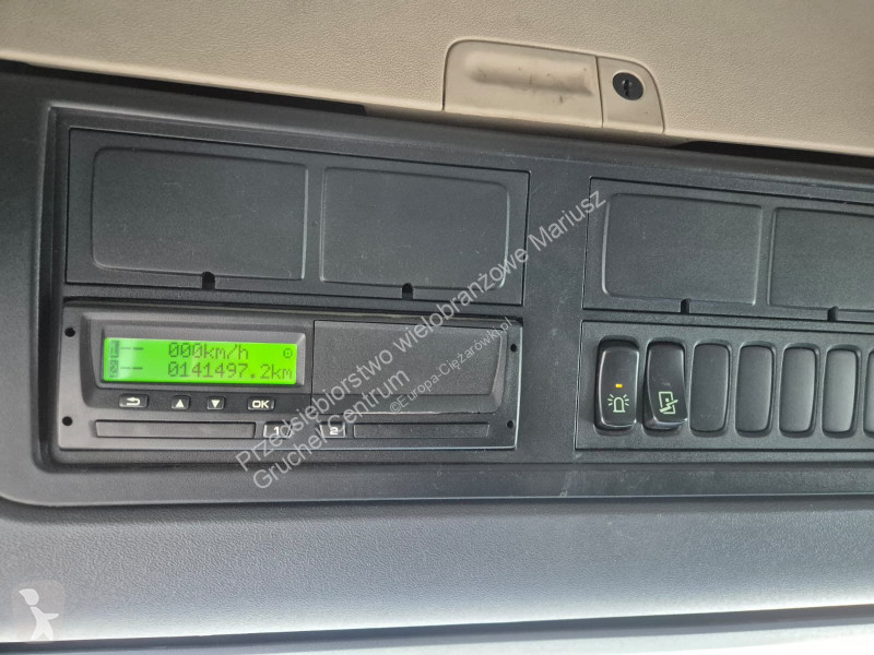 Engin de voirie Scania P340 LB 6X2*4 / JOAB...